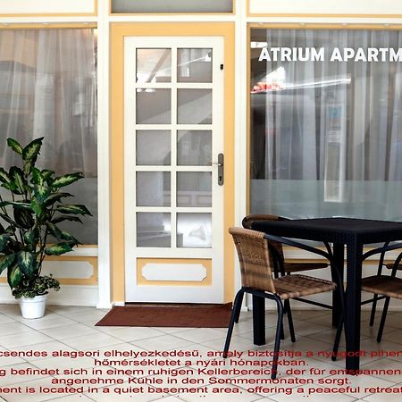 Appartement Basement Atrium Apartman à Keszthely Extérieur photo